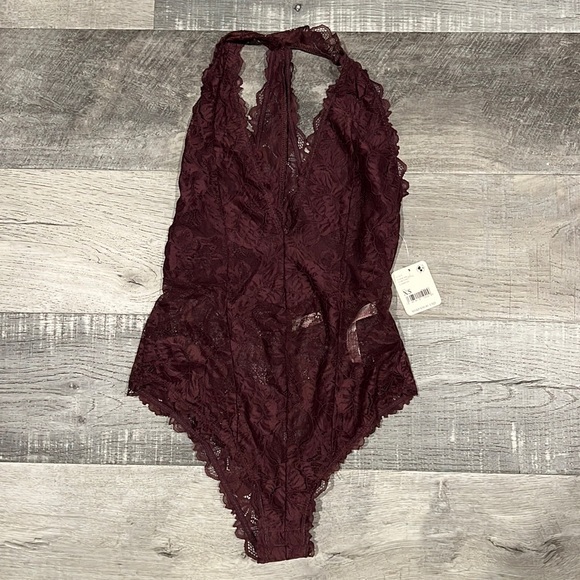 Free People Everyday Lace Bodysuit Plum Jam Womens XS - Picture 3 of 6